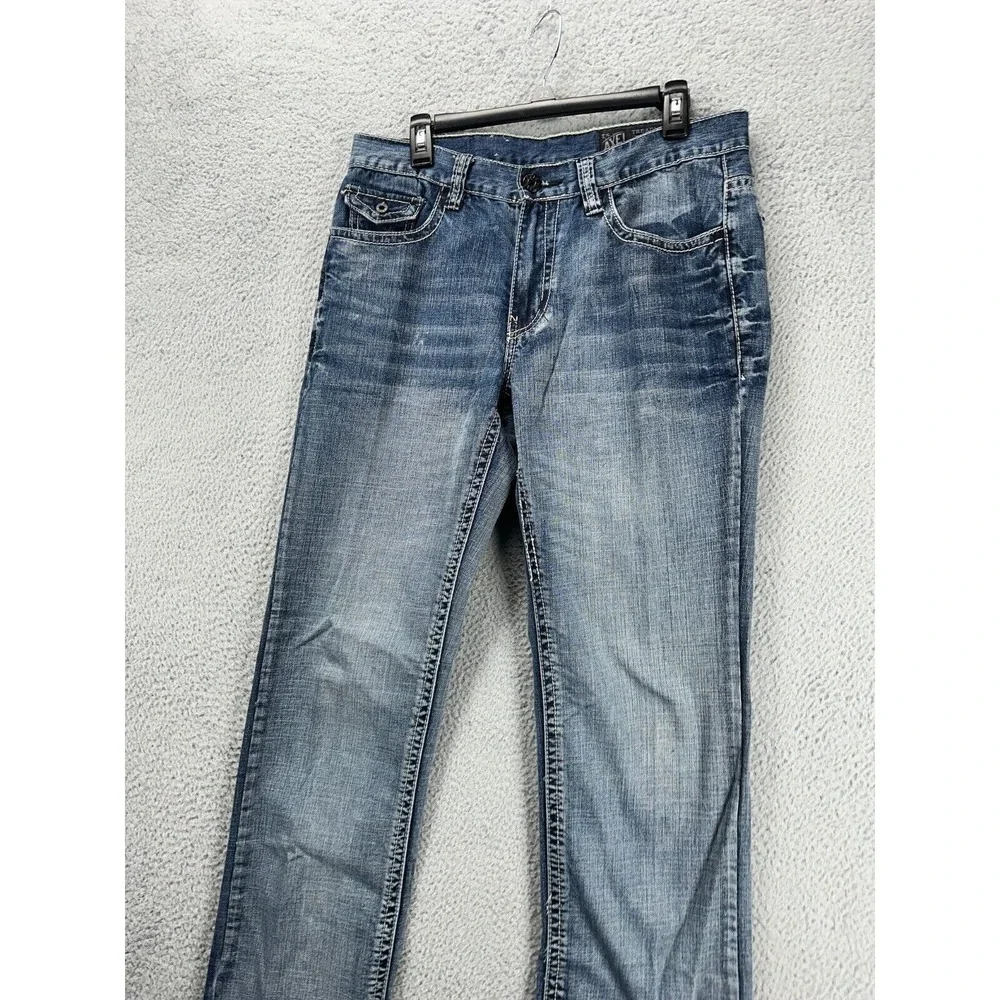 T.K. Axel Jeans Mens 32X32 Treadwell Blue Distressed Relaxed Straight Denim Pant - Picture 3 of 10